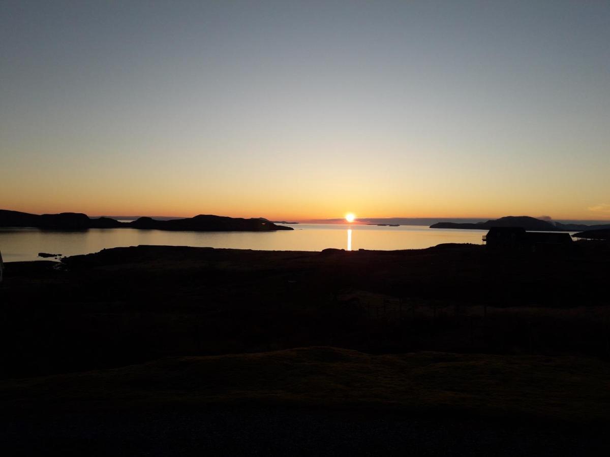 The Sleepy Crofter Glamping - Achiltibuie Hotel Luaran gambar