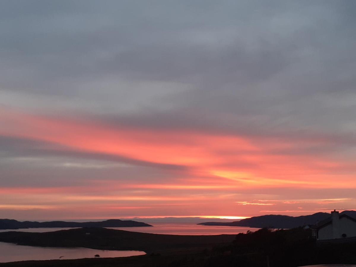 The Sleepy Crofter Glamping - Achiltibuie Hotel Luaran gambar